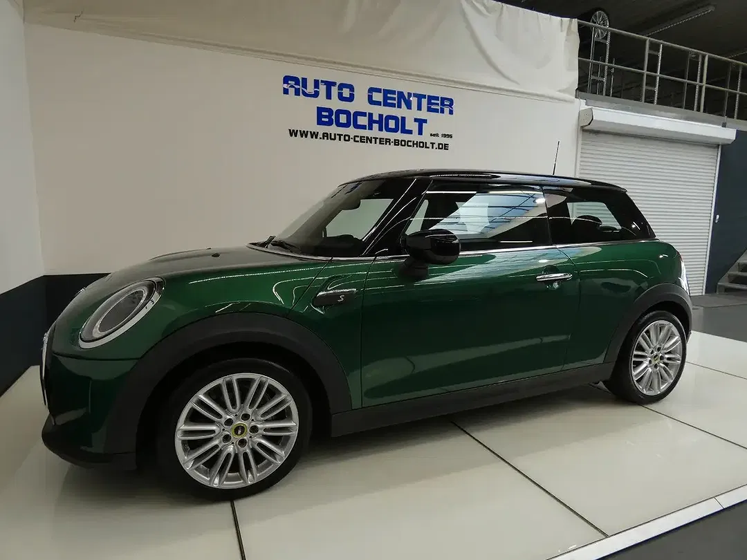 MINI Cooper SE - Thumbnail 10