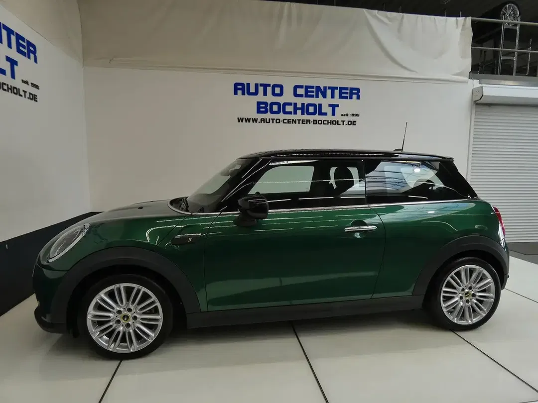 MINI Cooper SE - Thumbnail 11