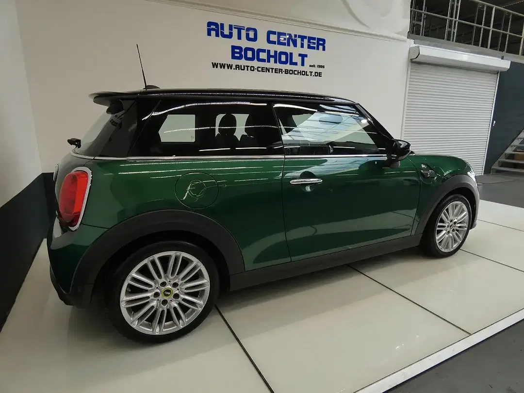 MINI Cooper SE - Thumbnail 7