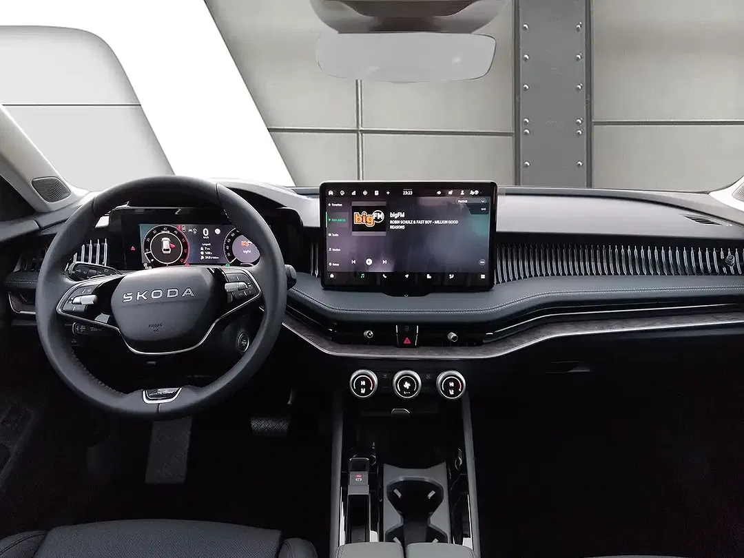 Skoda Superb - Thumbnail 6