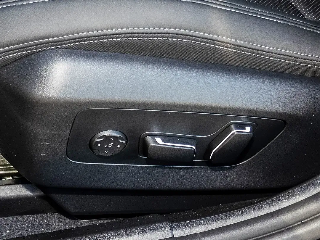 BMW 520 - Thumbnail 15