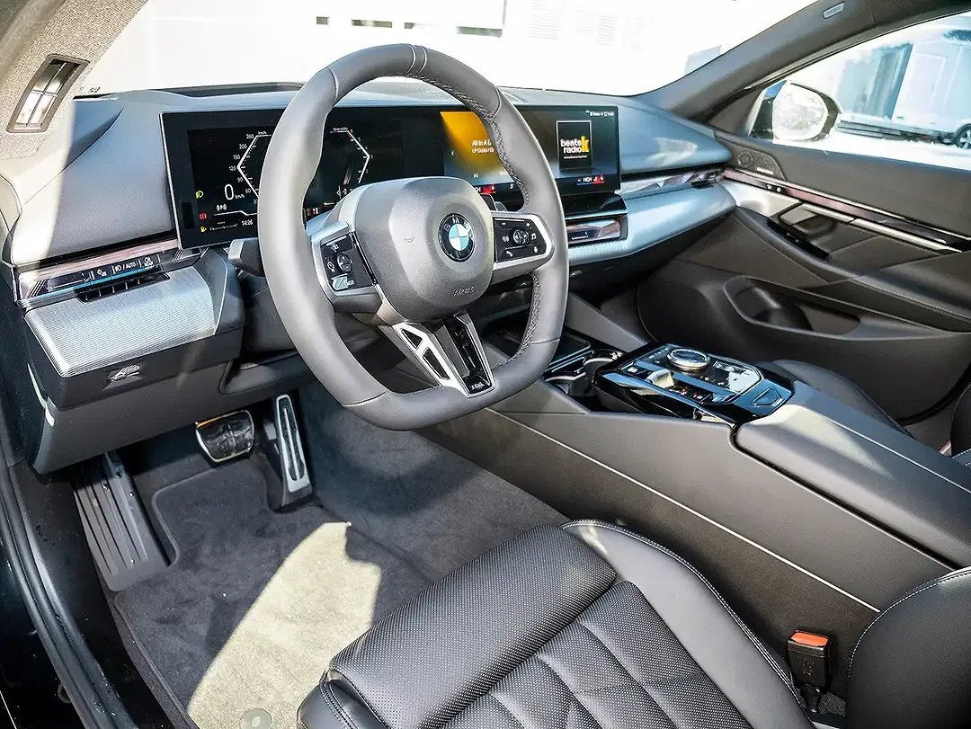 BMW 520 - Thumbnail 3