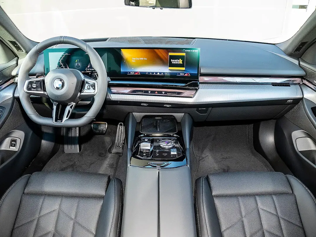 BMW 520 - Thumbnail 5