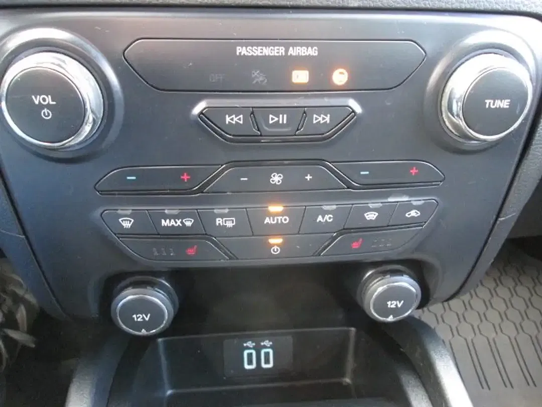 Ford Ranger - Thumbnail 12