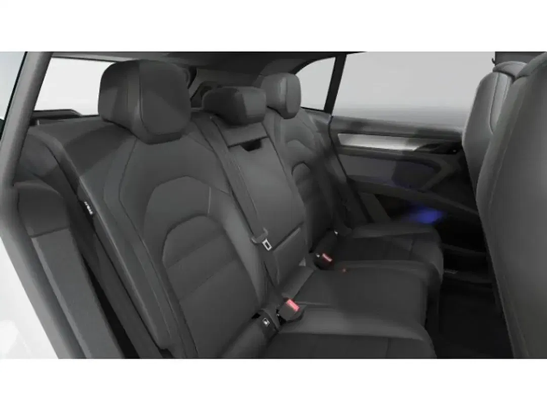 Porsche Cayenne - Thumbnail 13