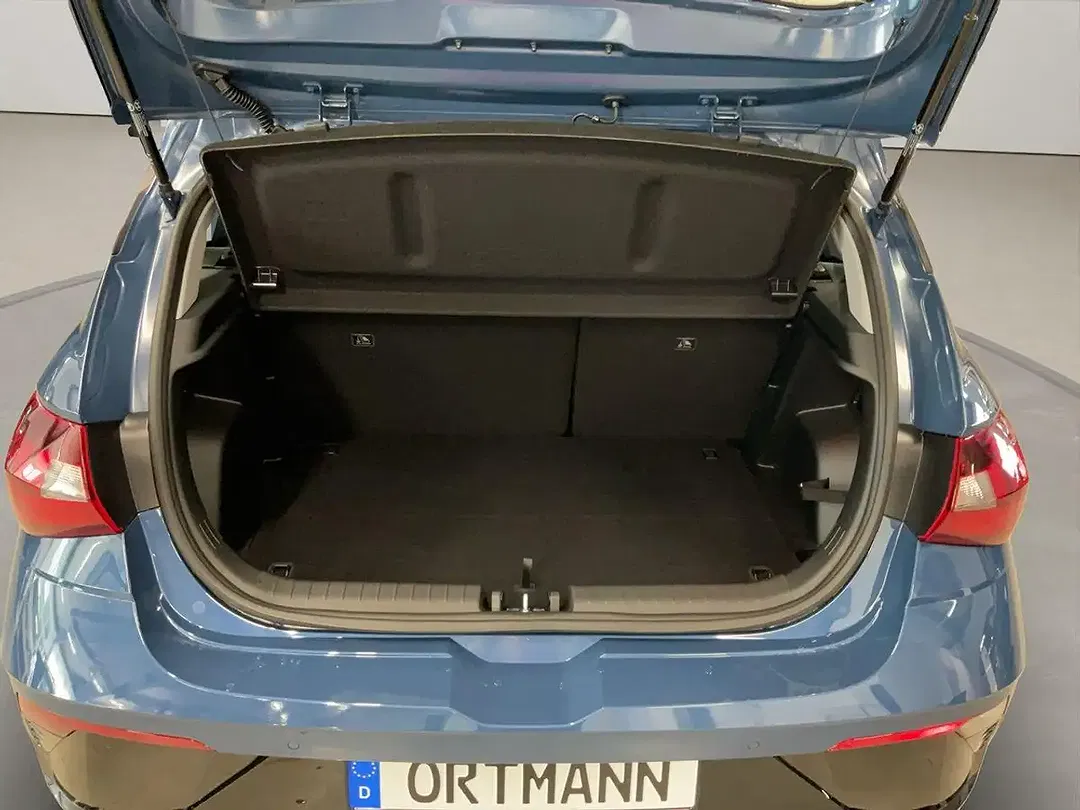 Hyundai i20 - Thumbnail 13