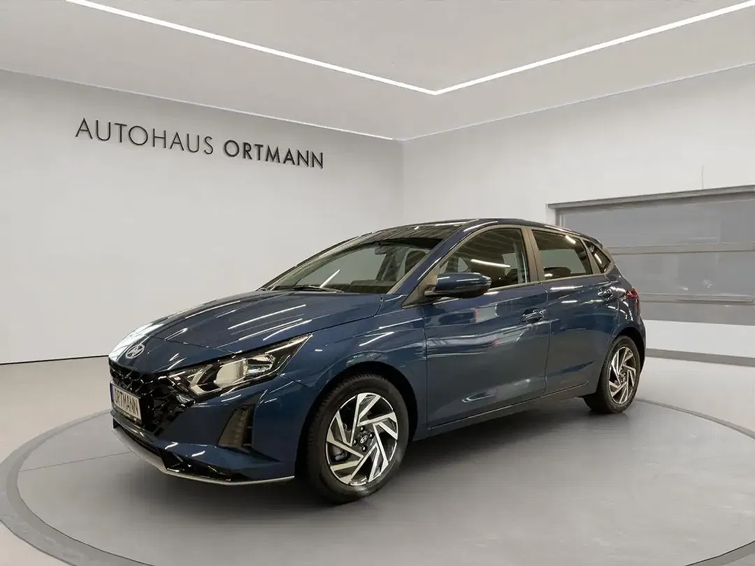 Hyundai i20 - Thumbnail 3