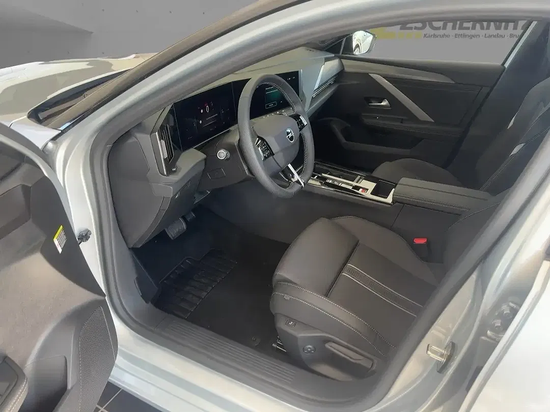 Opel Astra - Thumbnail 5
