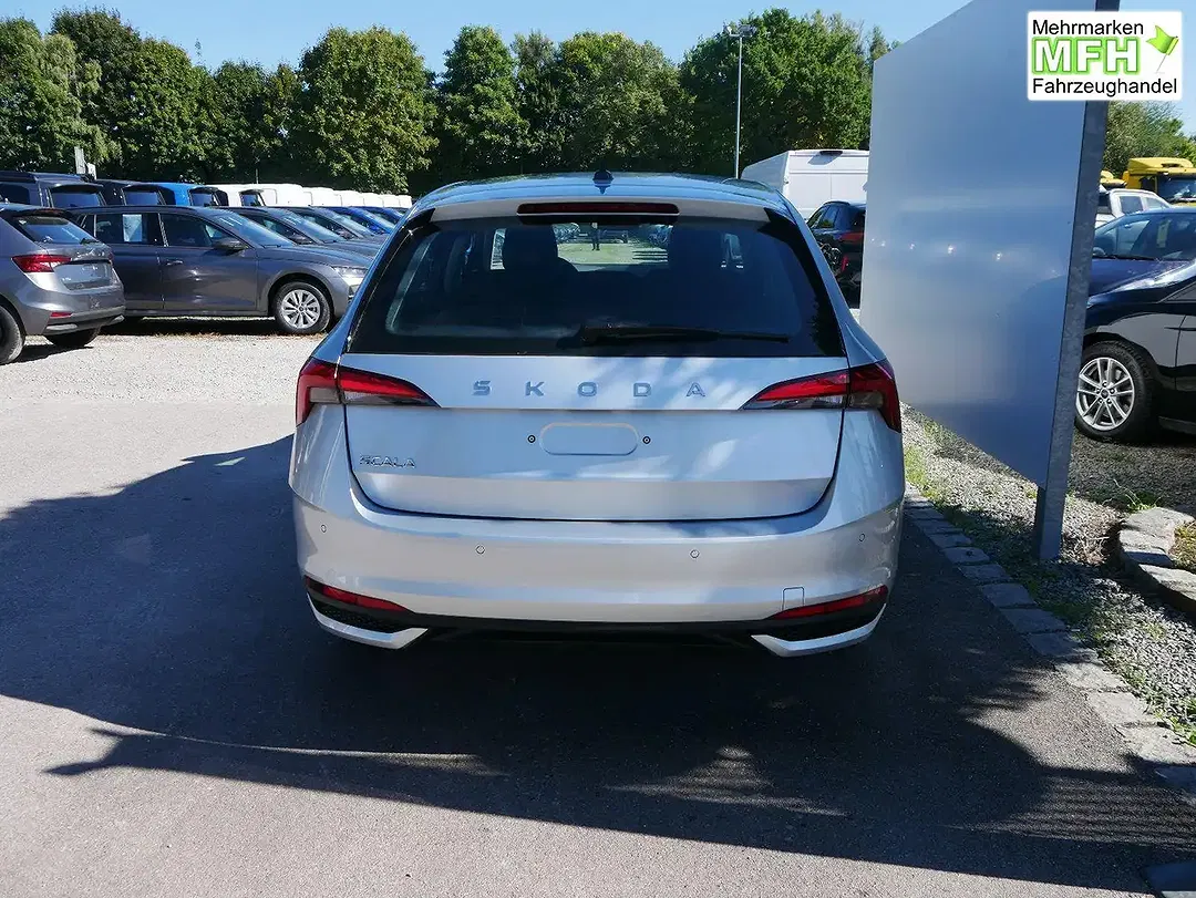 Skoda Scala - Thumbnail 2