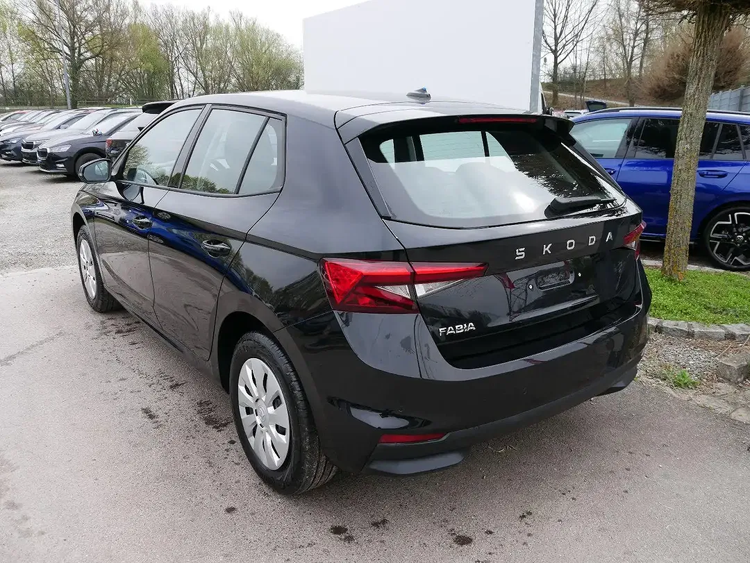 Skoda Fabia - Thumbnail 7