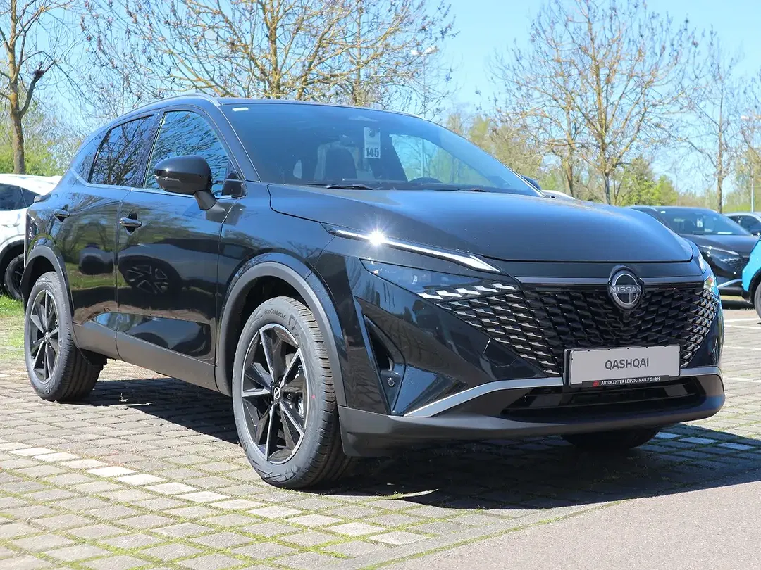 Nissan Qashqai - Thumbnail 3