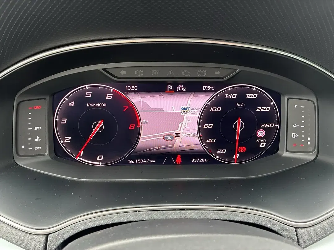 SEAT Arona - Thumbnail 11