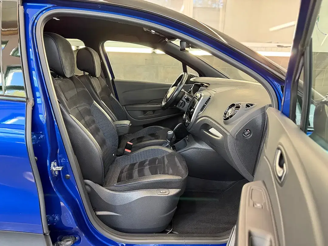Renault Captur - Thumbnail 7