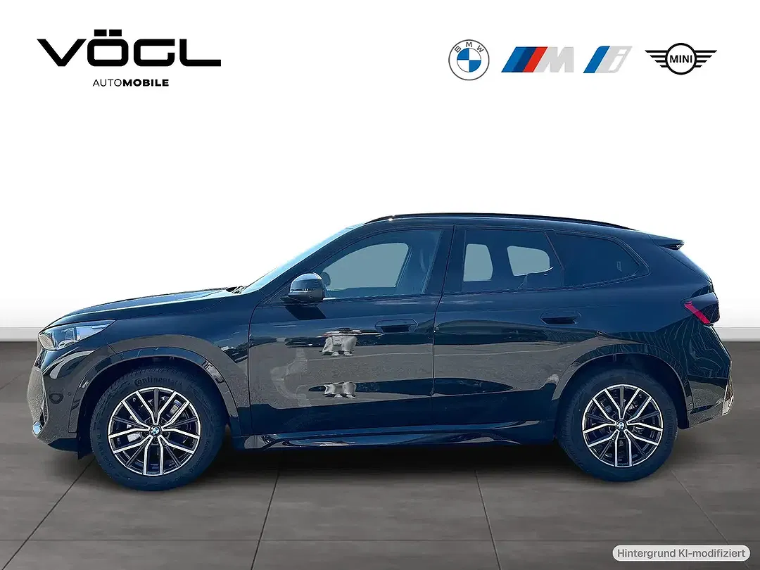 BMW X1 - Thumbnail 2