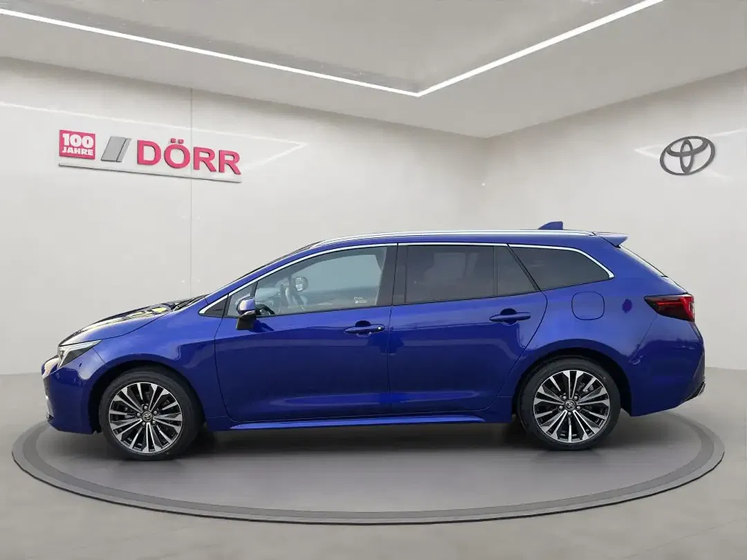 Toyota Corolla - Thumbnail 2