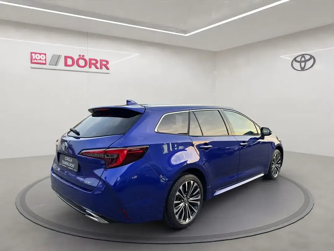 Toyota Corolla - Thumbnail 5