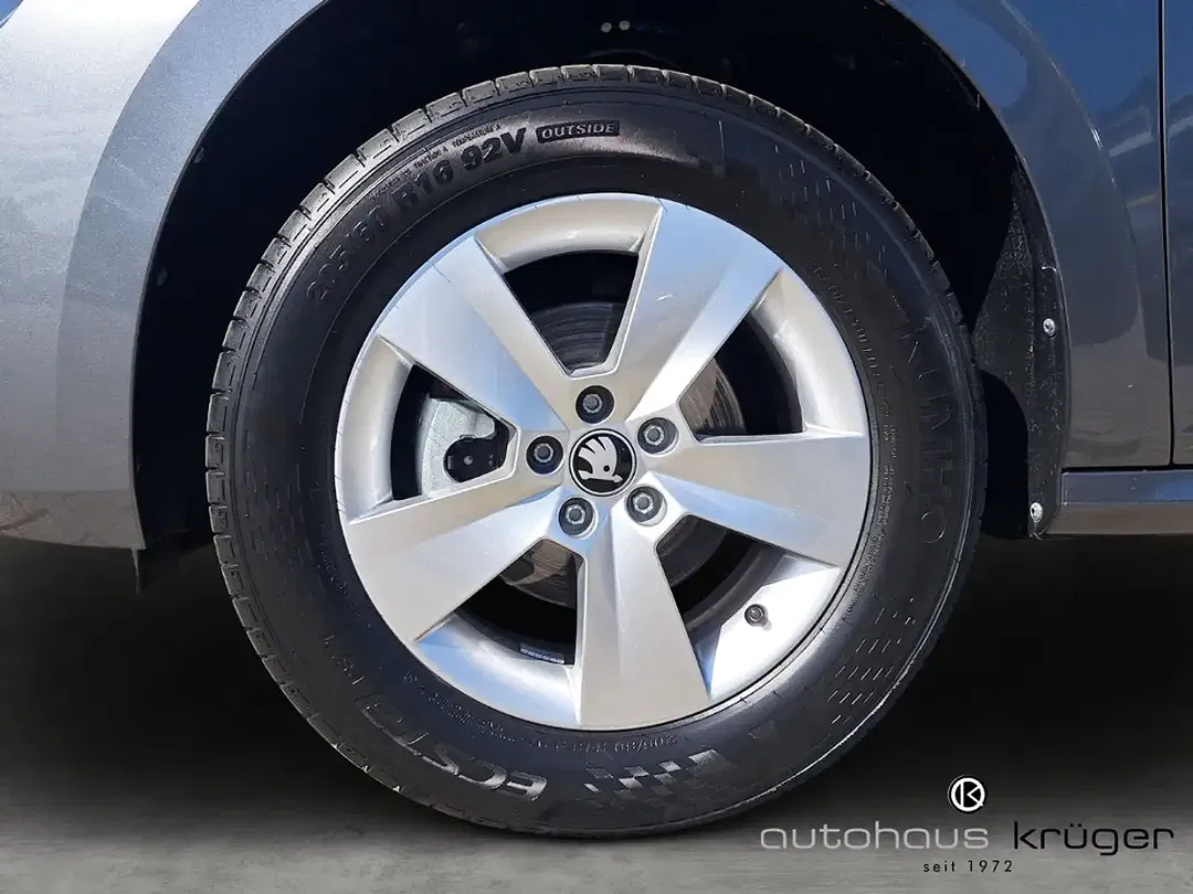 Skoda Kamiq - Thumbnail 10