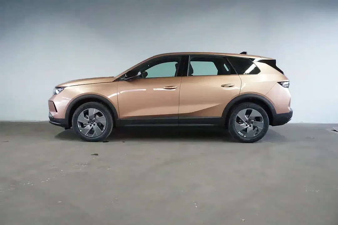 Opel Grandland - Thumbnail 3