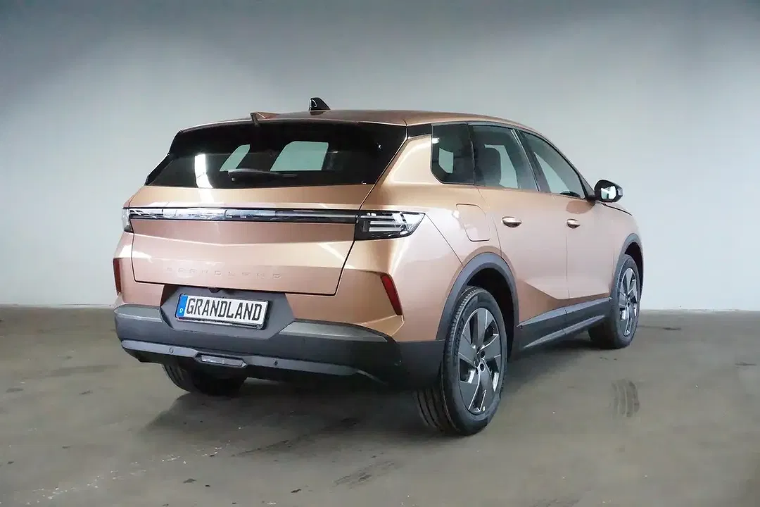 Opel Grandland - Thumbnail 4