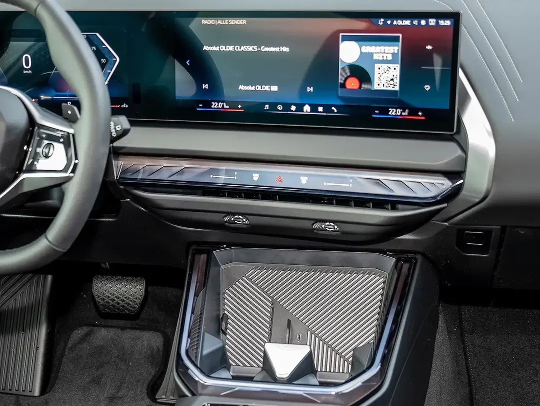 BMW X3 - Thumbnail 6