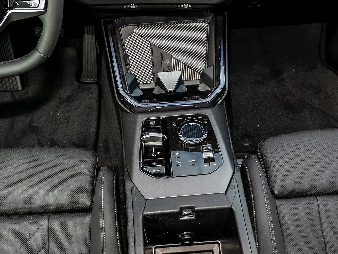 BMW X3 - Thumbnail 8