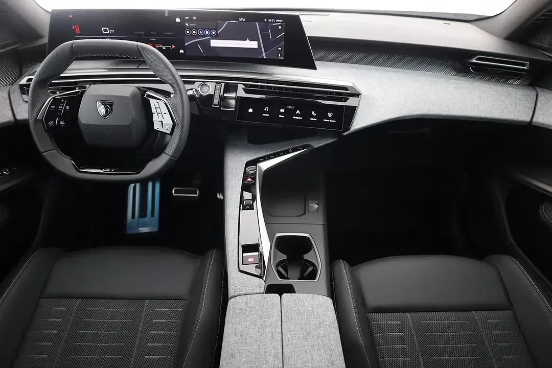 Peugeot 3008 - Thumbnail 9