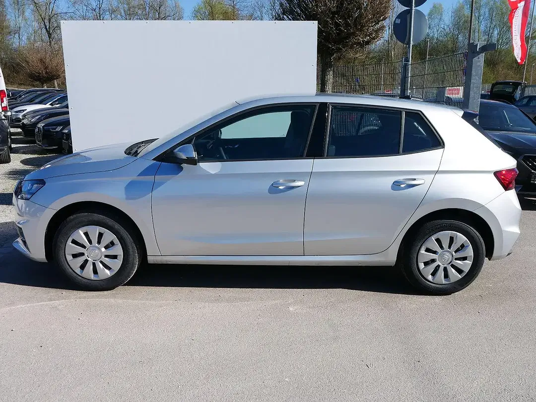 Skoda Fabia - Thumbnail 5