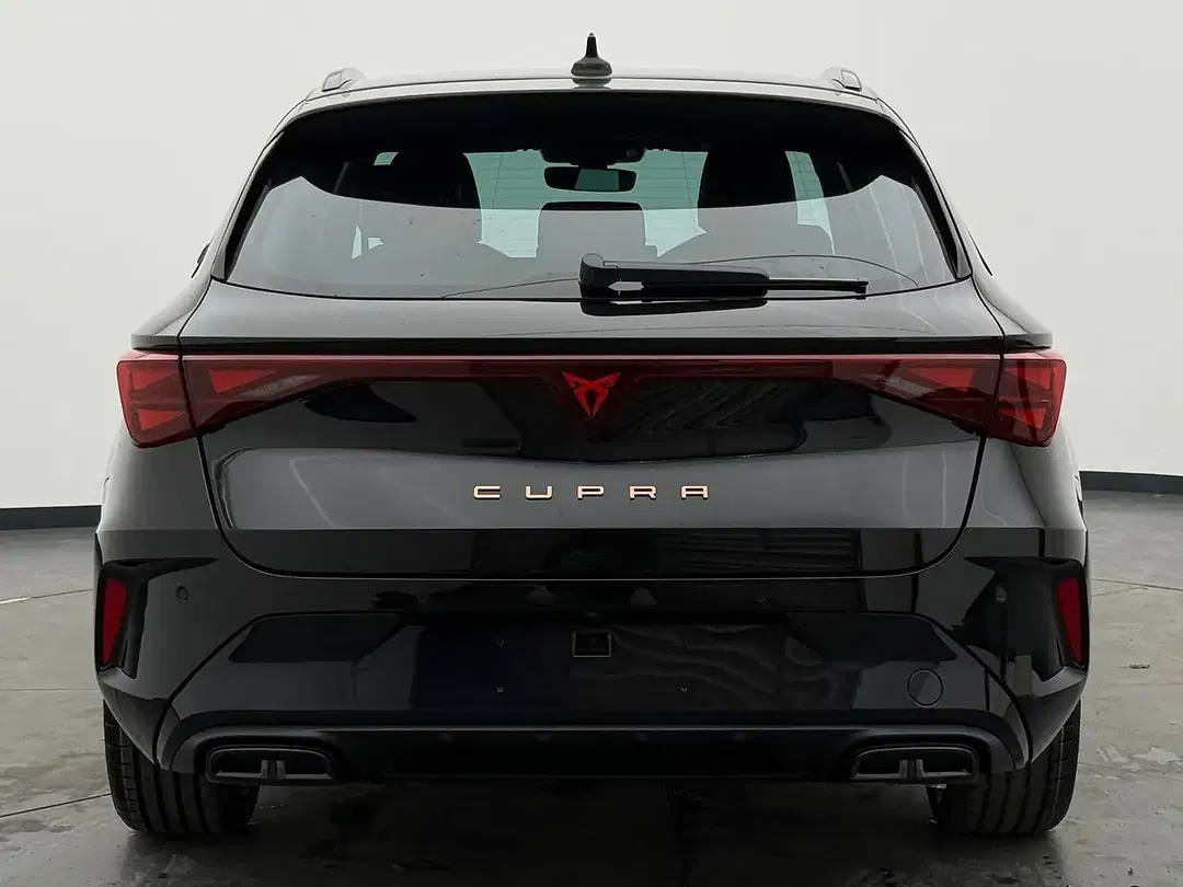 CUPRA Leon - Thumbnail 11
