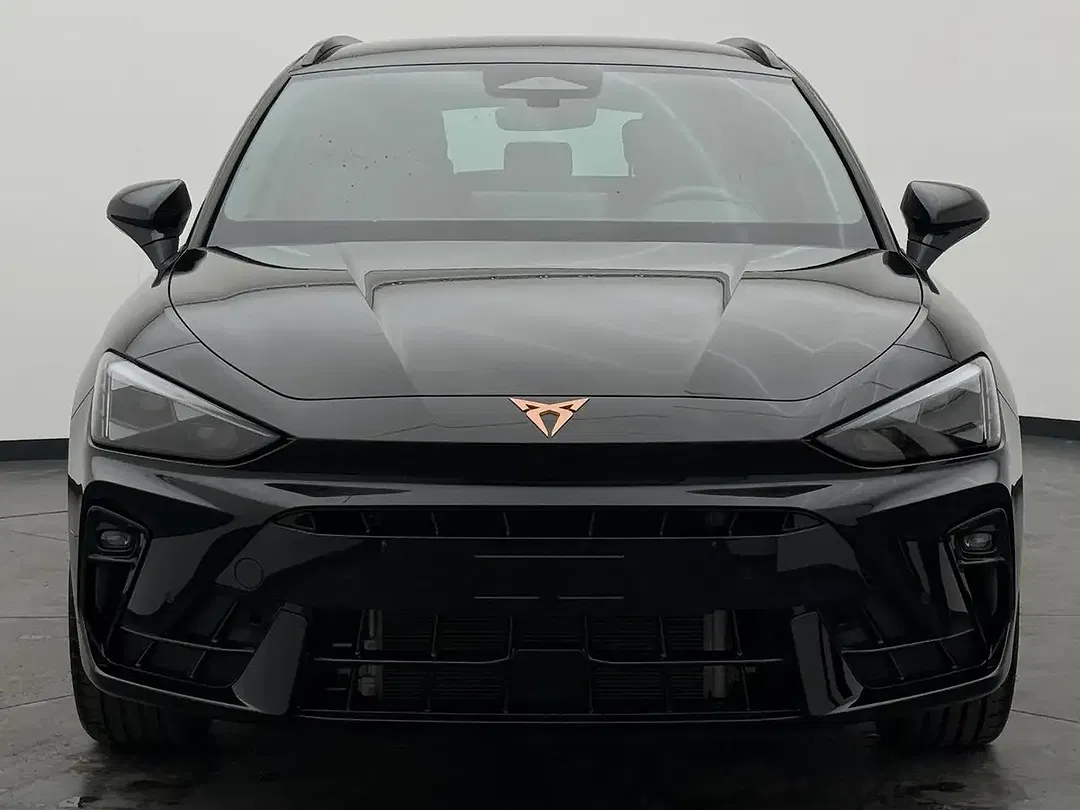 CUPRA Leon - Thumbnail 4