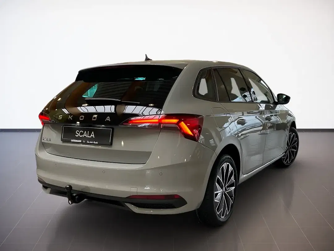 Skoda Scala - Thumbnail 3