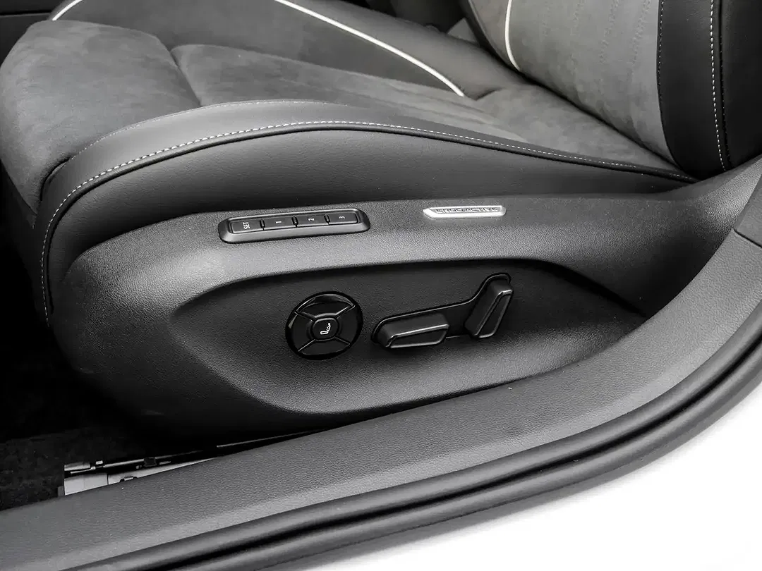 Volkswagen Passat Variant - Thumbnail 14