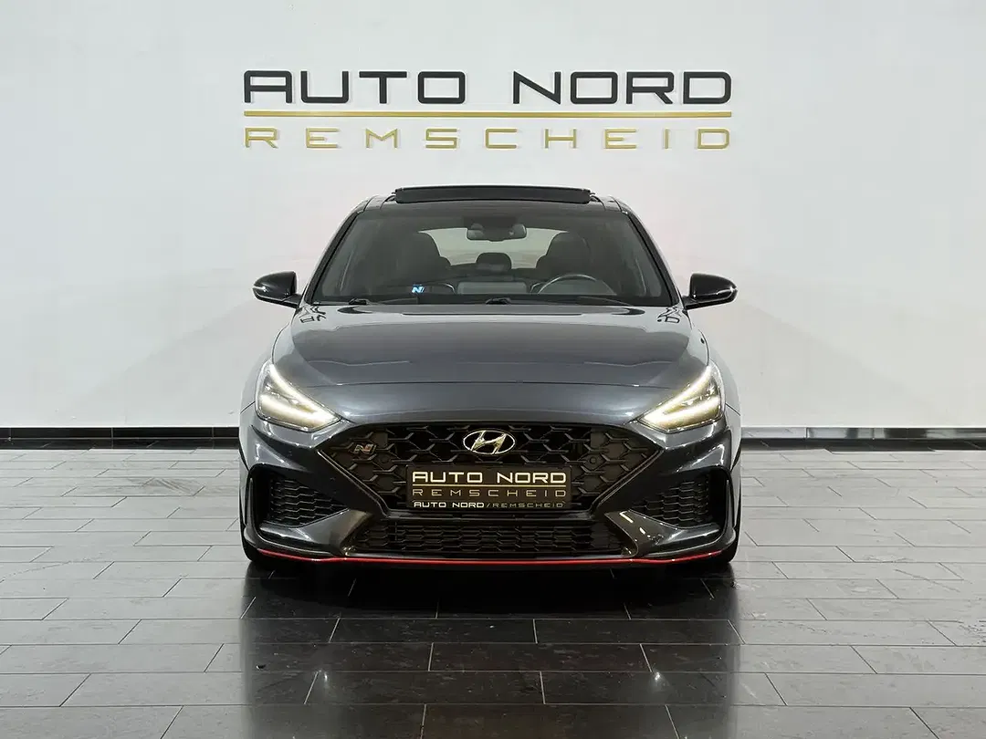 Hyundai i30 - Thumbnail 2