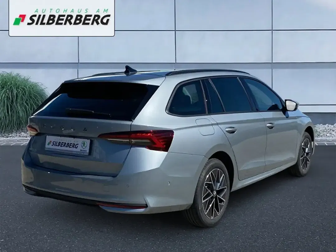 Skoda Octavia - Thumbnail 3