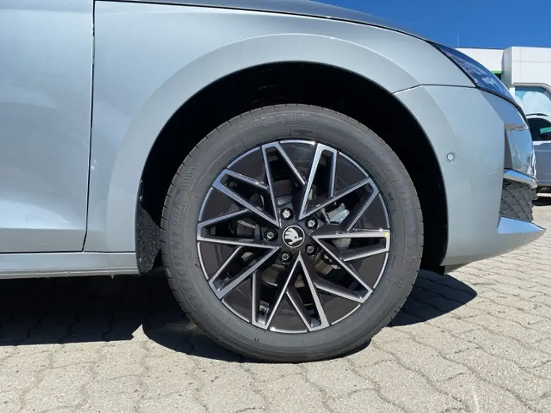 Skoda Octavia - Thumbnail 7