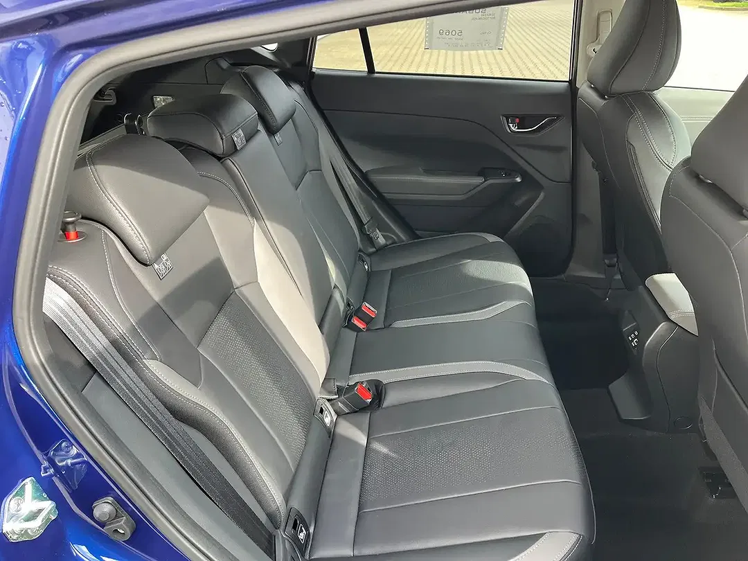 Subaru Impreza - Thumbnail 11