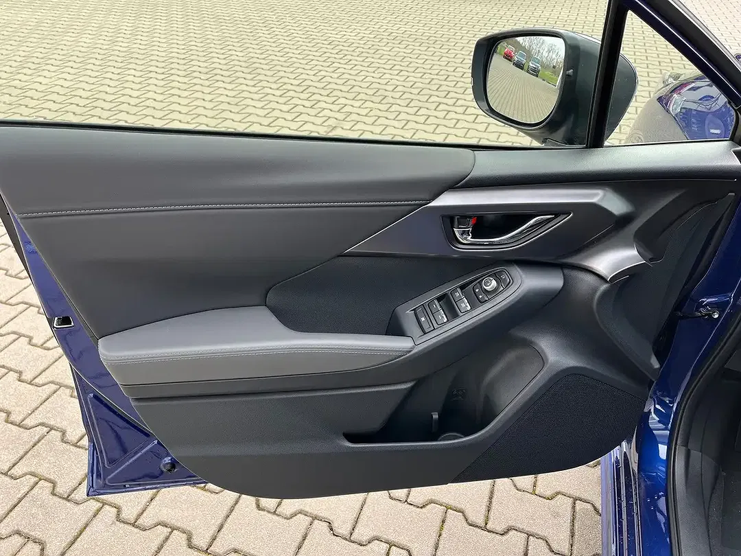 Subaru Impreza - Thumbnail 13