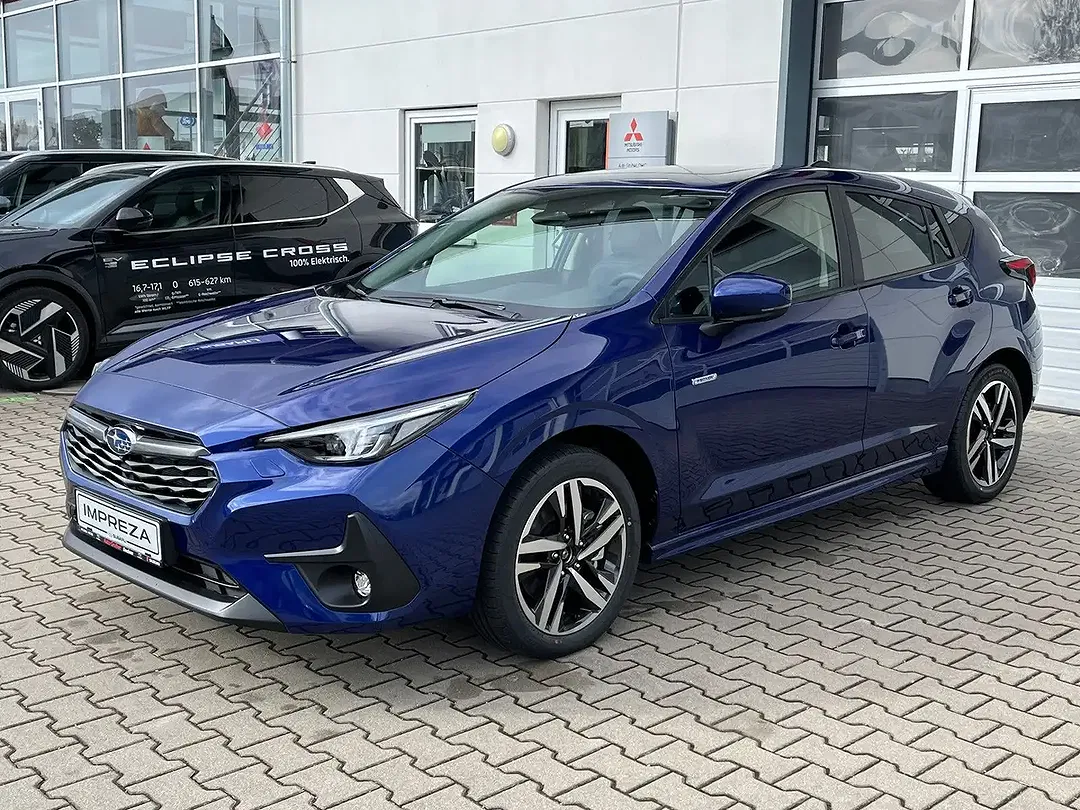 Subaru Impreza - Thumbnail 2