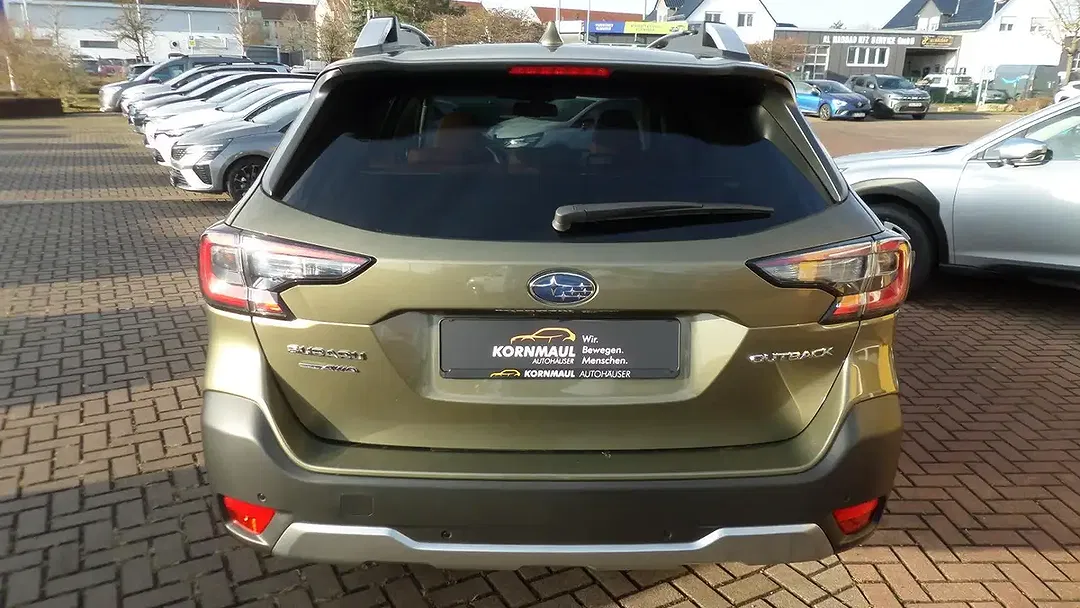 Subaru OUTBACK - Thumbnail 5