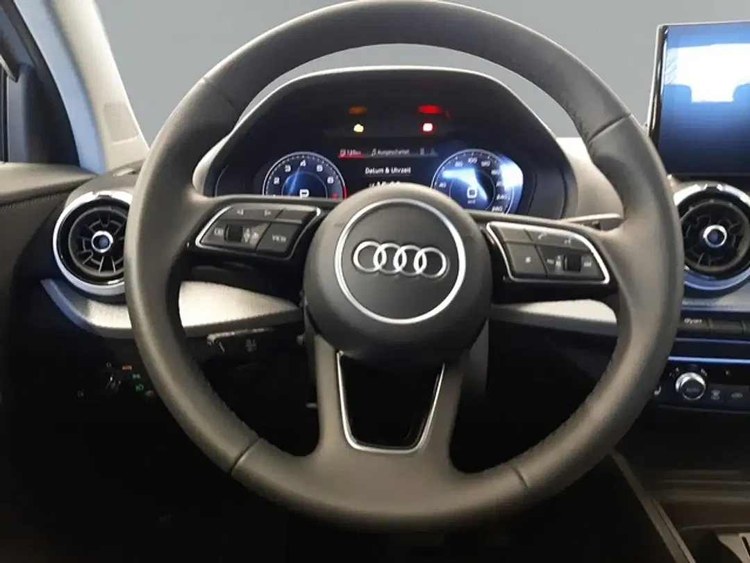 Audi Q2 - Thumbnail 10