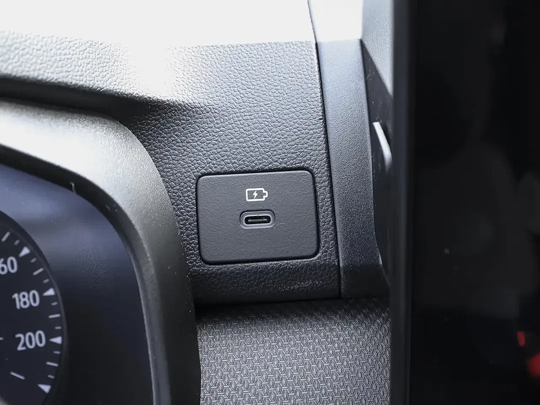 Dacia Sandero - Thumbnail 13