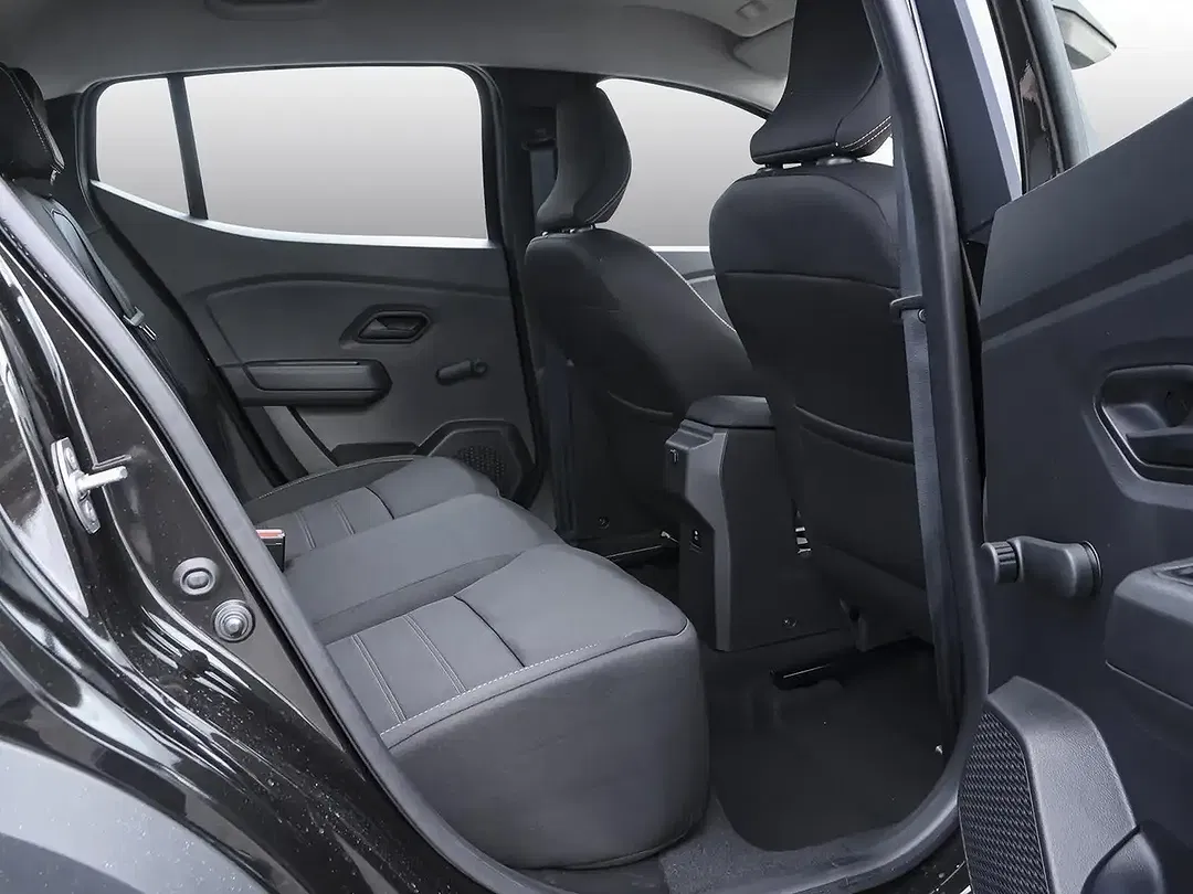 Dacia Sandero - Thumbnail 4