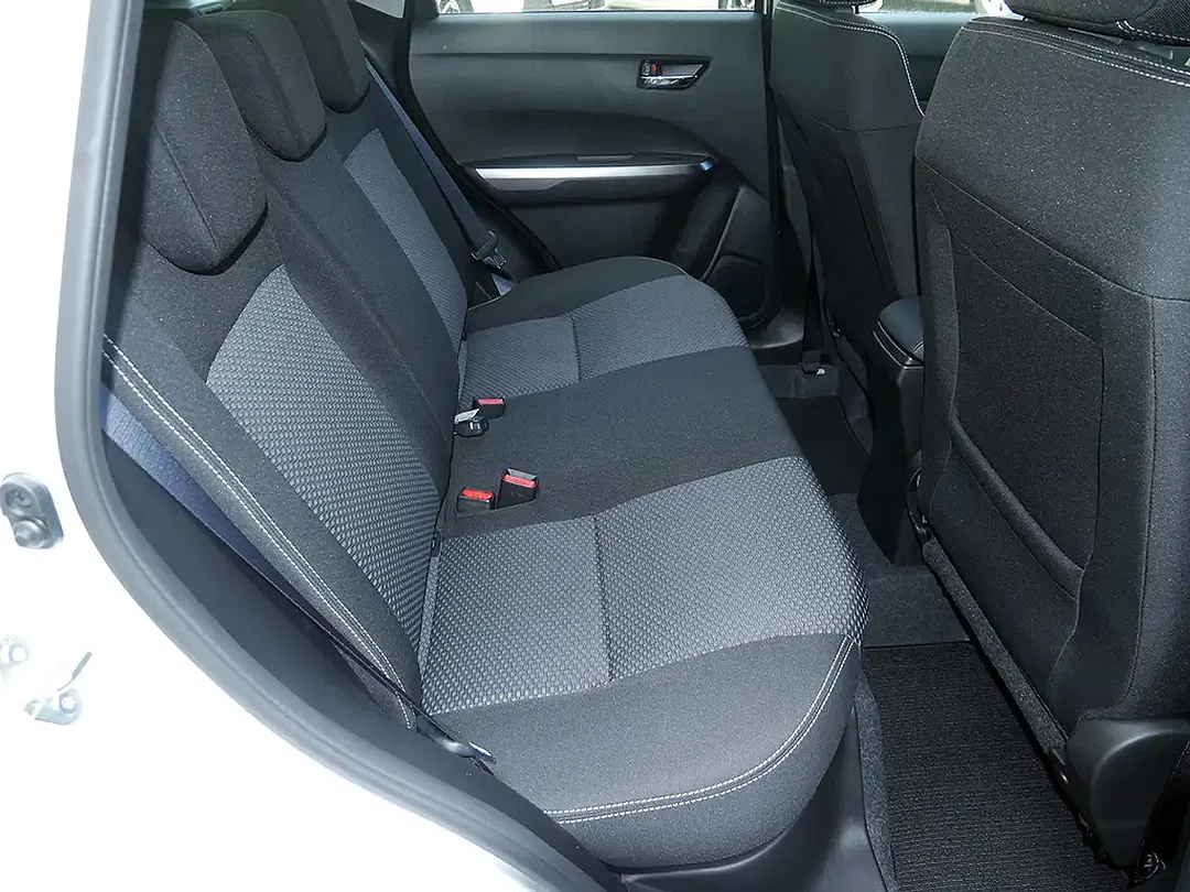 Suzuki Vitara - Thumbnail 9
