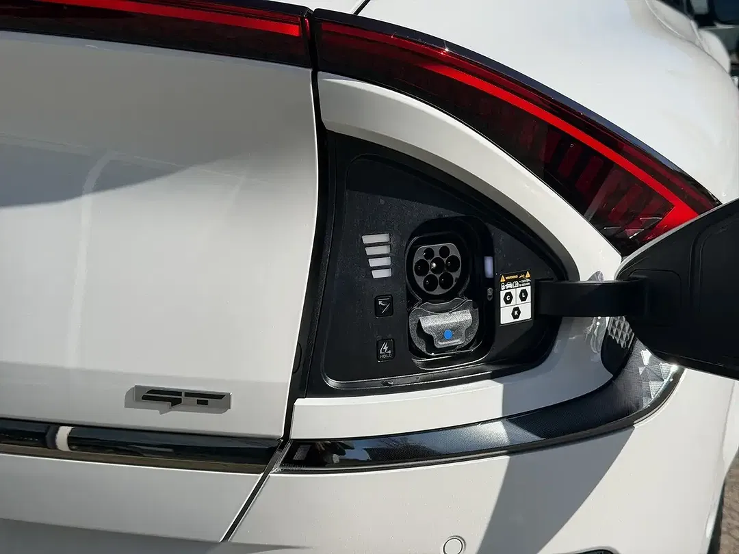 Kia EV6 - Thumbnail 23