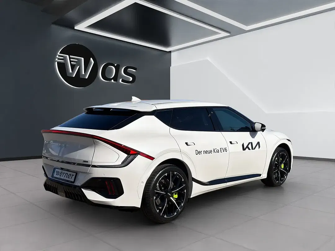 Kia EV6 - Thumbnail 6