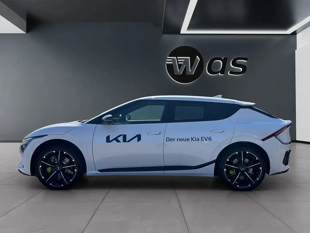 Kia EV6 - Thumbnail 9