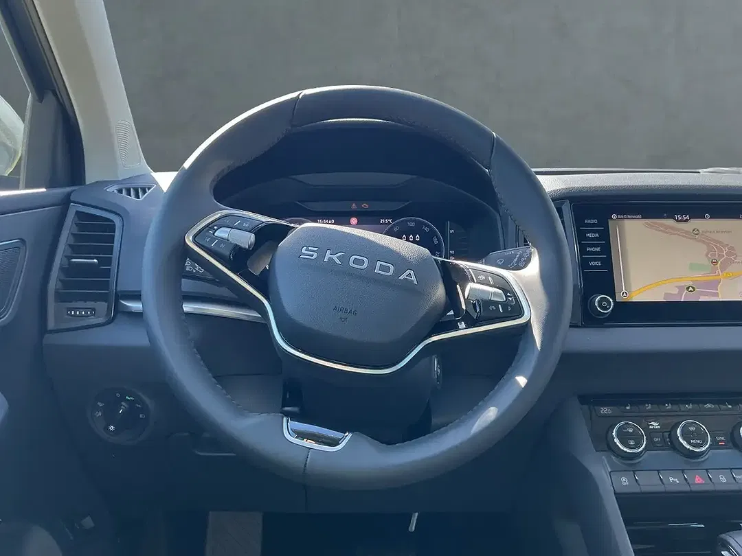 Skoda Karoq - Thumbnail 5