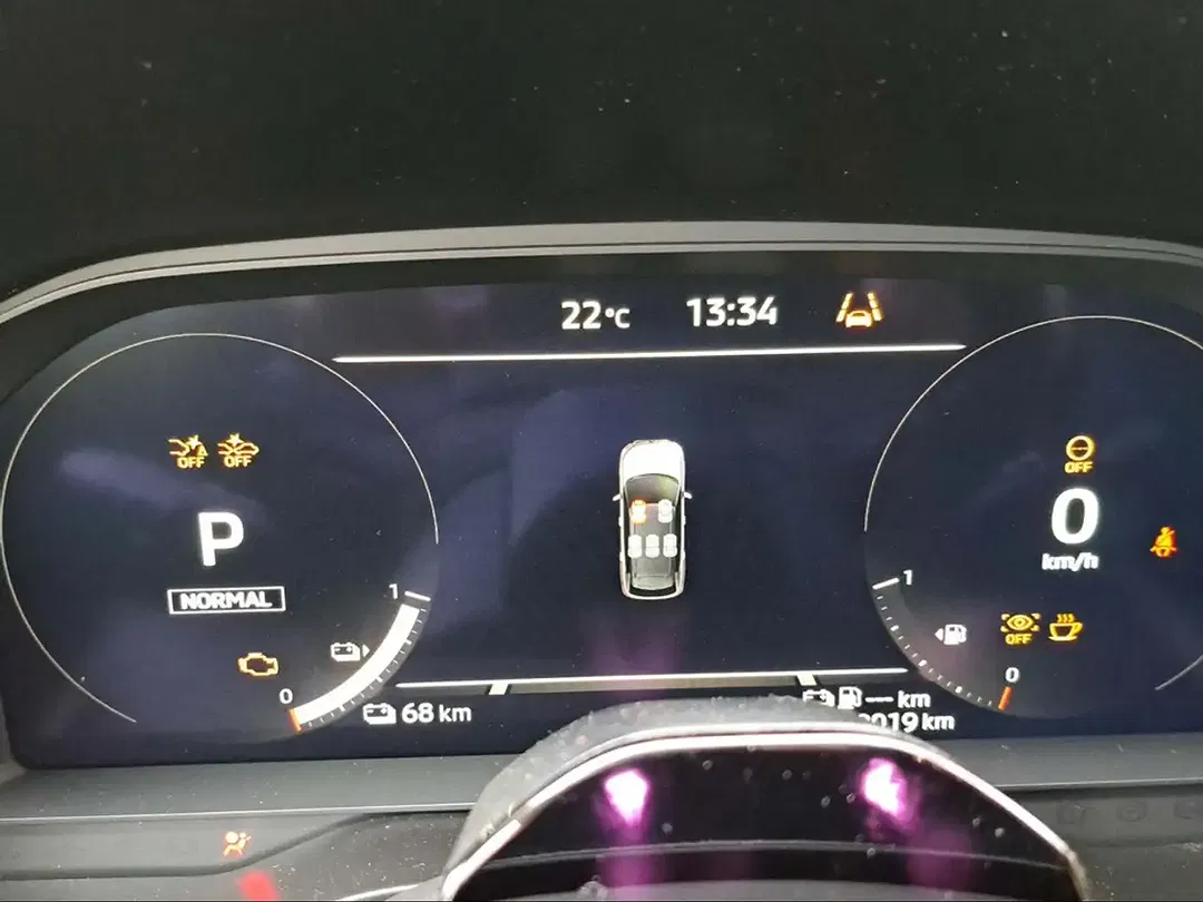 Mitsubishi Outlander - Thumbnail 8