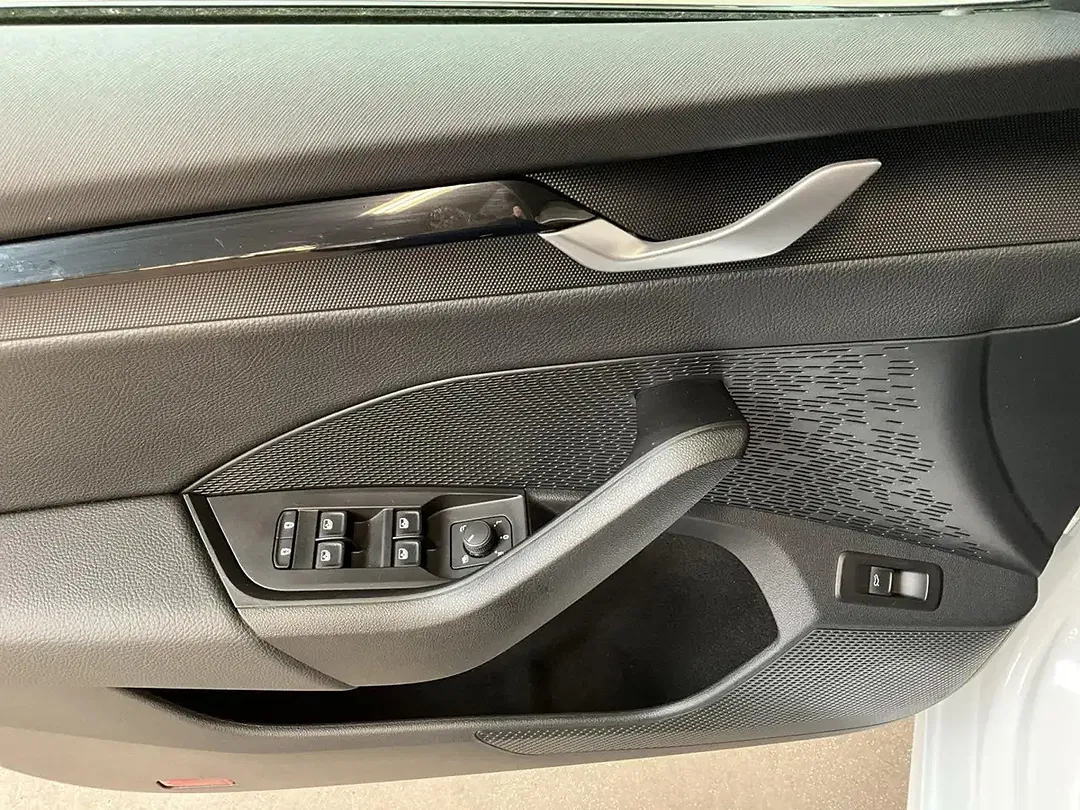 Skoda Octavia - Thumbnail 14