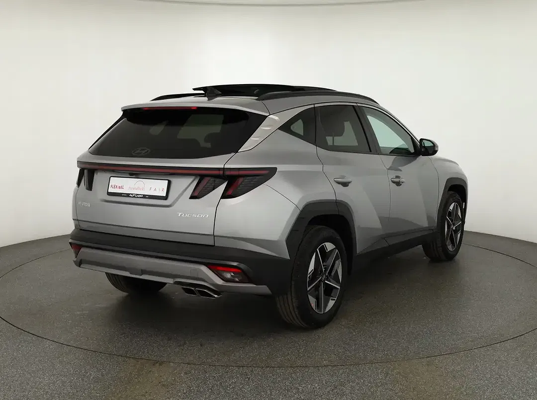 Hyundai TUCSON - Thumbnail 4