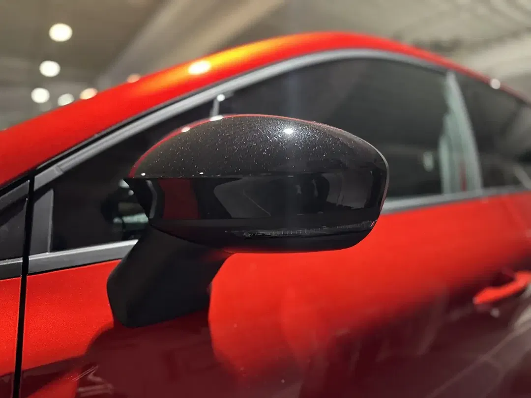 Renault Captur - Thumbnail 16